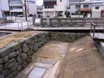 福井城の石垣と北ノ庄城の堀跡