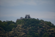 展望台から見た松山城その二